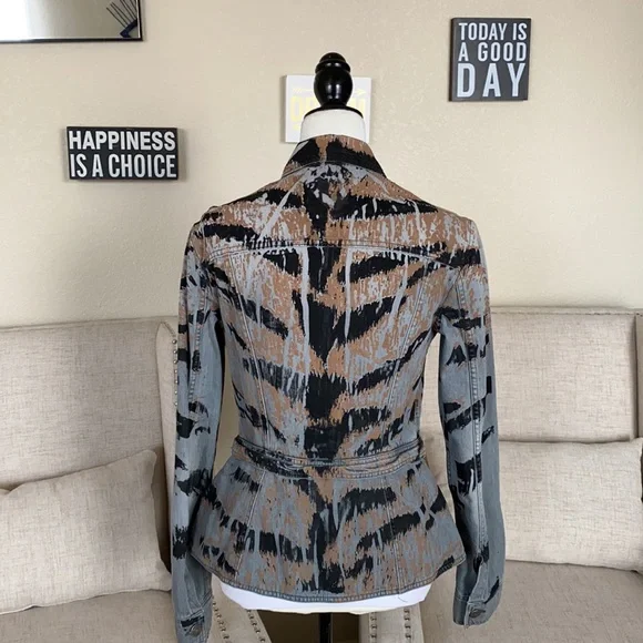 Pierre Balmain Stunning Denim Jacket Size EU30 (XS/S) - Picture 8 of 16